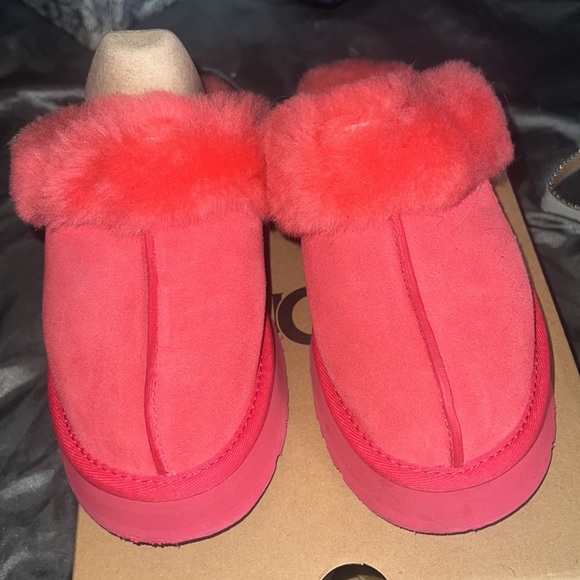 Ugg slides platform - Picture 3 of 4